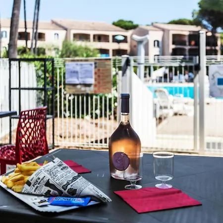 Appartement Résidence Saint-raphaël Valescure - Maeva - 4 Personnes Sélection Mae-3064 *