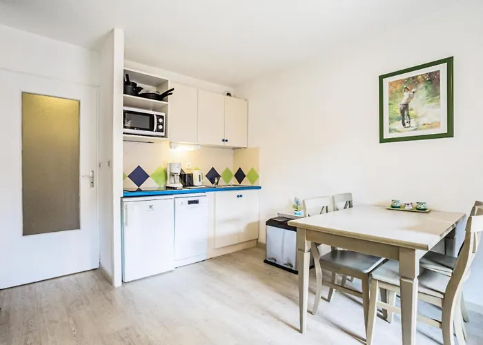 Apartamento Résidence Saint-raphaël Valescure - Maeva - 4 Personnes Sélection Mae-3064